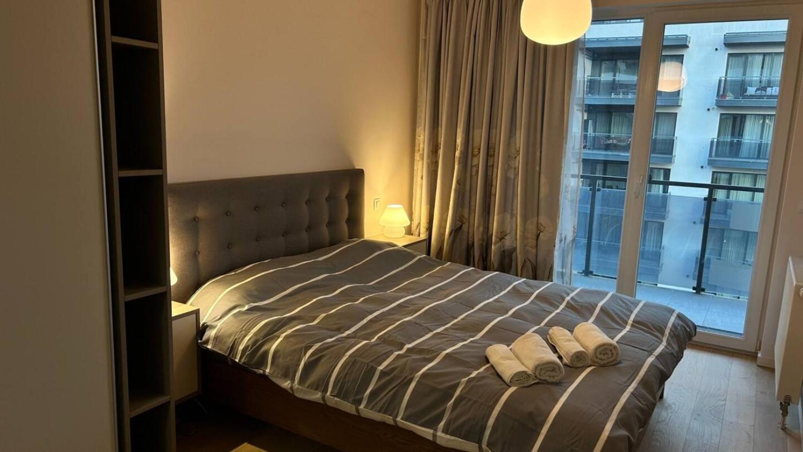 Apartment The Comfy Nest - Parking, King Size Bed, Smart Tv