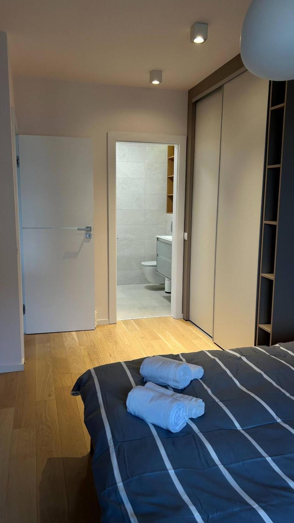 Apartment The Comfy Nest - Parking, King Size Bed, Smart Tv Cluj-Napoca